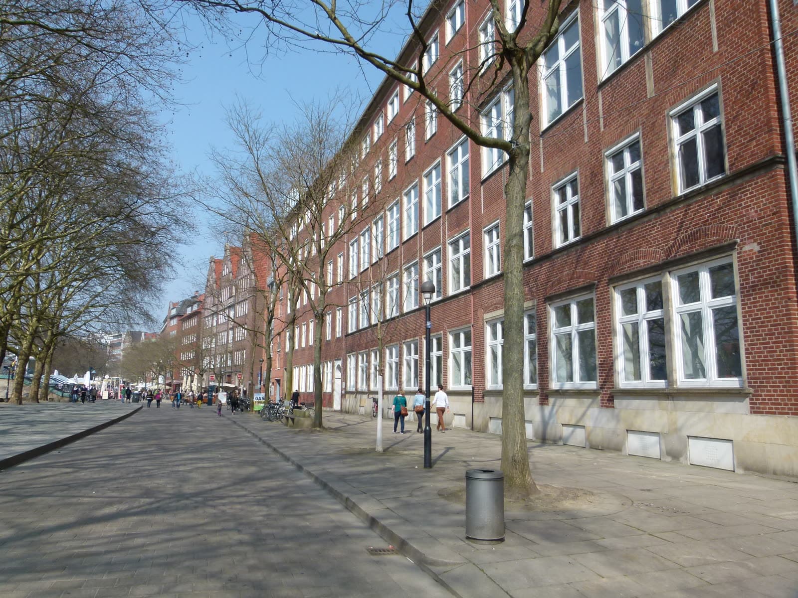 Markt: Schlachte-Zauber, Mitte