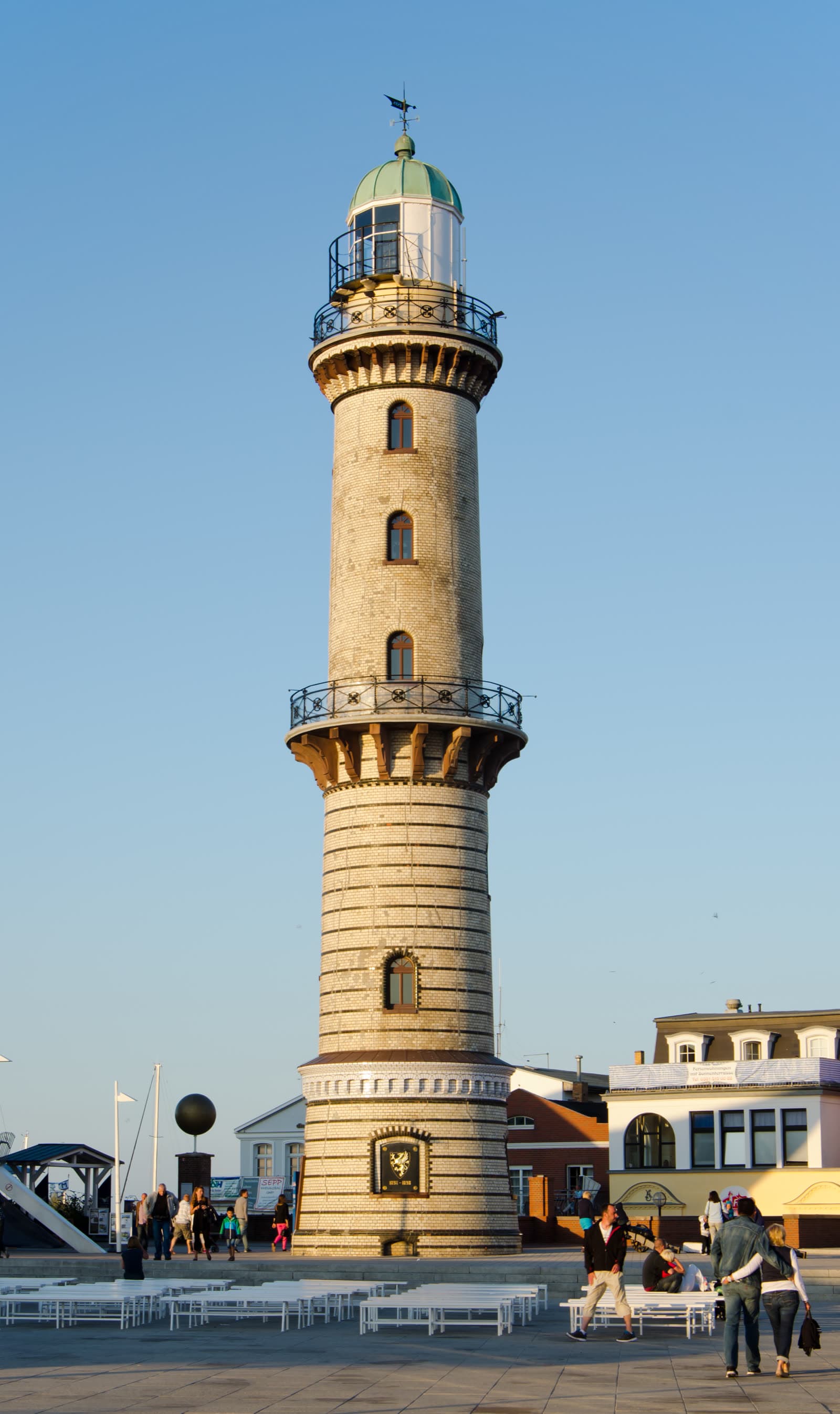 Volksfest: Warnemünder Woche, Warnemünde